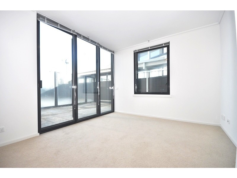 REF 20997/99 Whiteman Street, Southbank VIC 3006