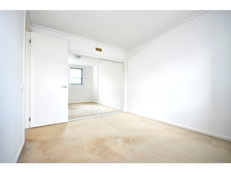 REF 20997/99 Whiteman Street, Southbank VIC 3006