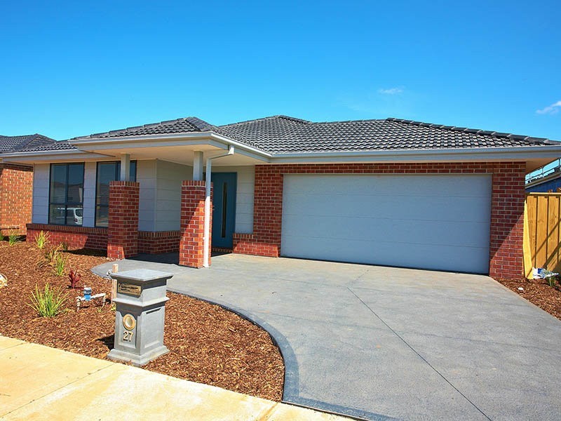 27 Windrest Way, Point Cook VIC 3030