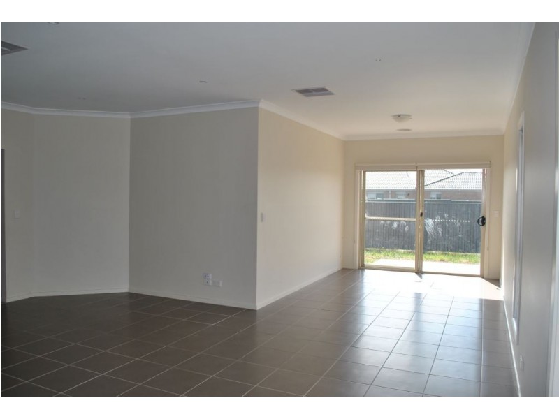 45 Wilandra Drive, Tarneit VIC 3029