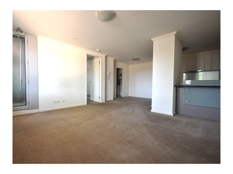 REF 21002/86 Kavanagh Street, Southbank VIC 3006