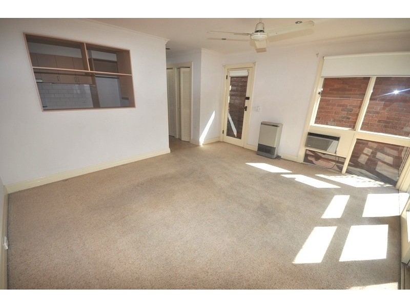 71 Eastern Road, Southbank VIC 3006