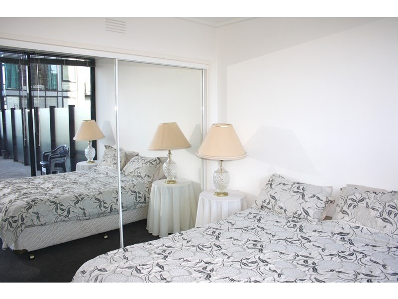 REF 21007/183 City Road, Southbank VIC 3006