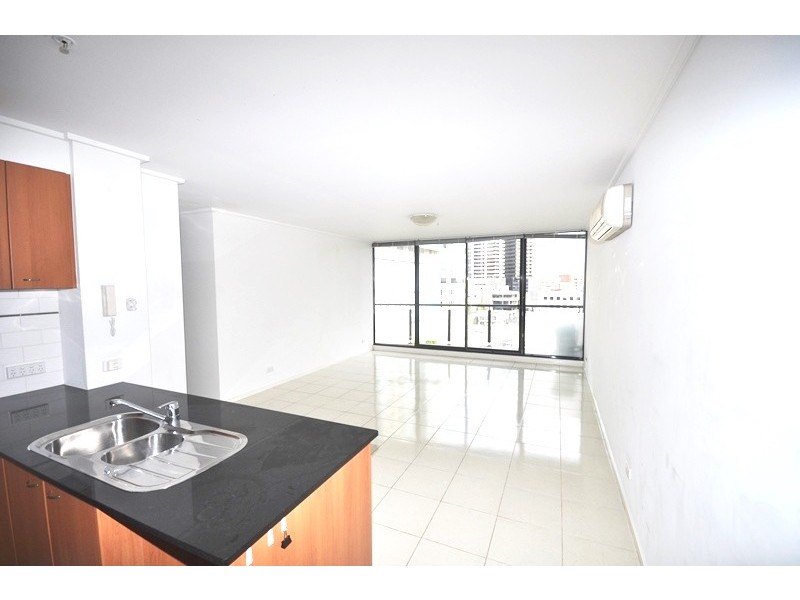 REF 20541/28 Bank Street, South Melbourne VIC 3205