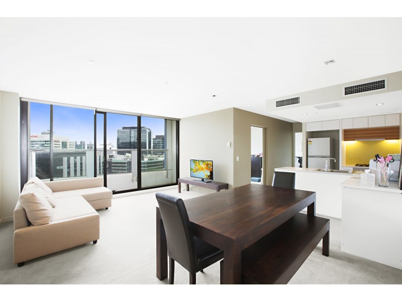 1806/100 Harbour Esplanade, Docklands VIC 3008