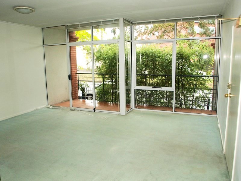 2/18 Courtney Street, North Melbourne VIC 3051