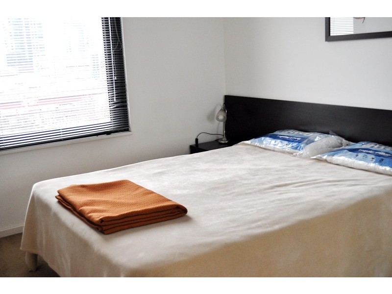 REF 21018/183 City Road, Southbank VIC 3006