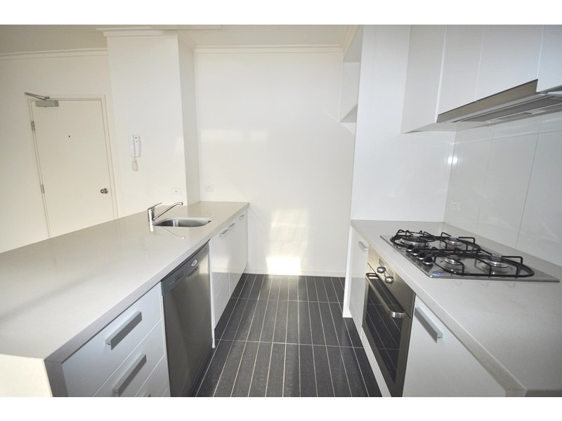 REF 21034/63 Whiteman Street, Southbank VIC 3006