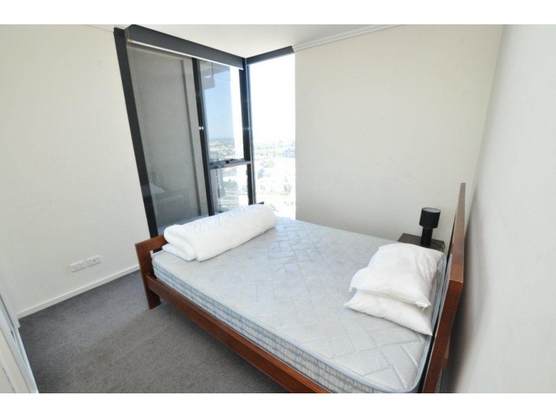 REF 21041/88 Kavanagh Street, Southbank VIC 3006