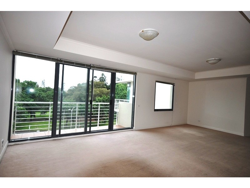 REF 21044/299 Spring Street, Melbourne VIC 3000