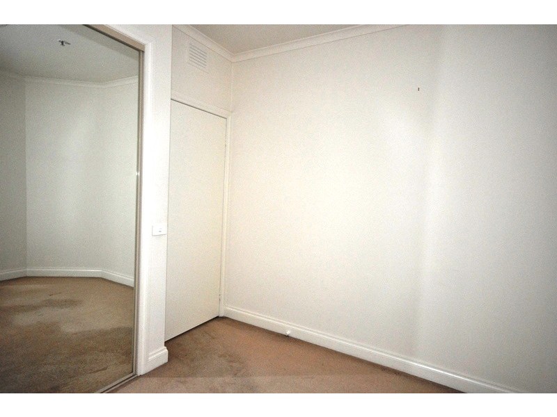 REF 21044/299 Spring Street, Melbourne VIC 3000