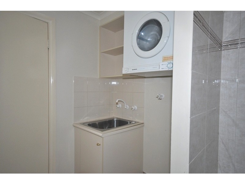 REF 21048/28 Little Lonsdale Street, Melbourne VIC 3000