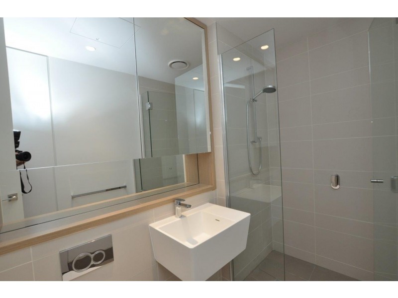 211/89 Roden Street, West Melbourne VIC 3003