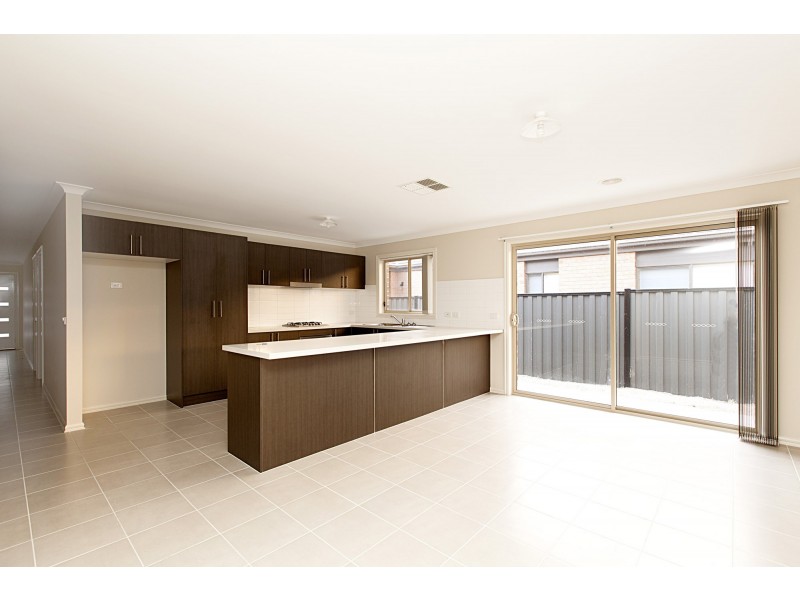 10 Countess Place, Point Cook VIC 3030