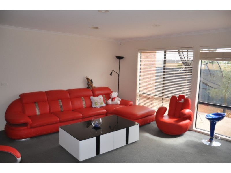 11 Adderley Court, Point Cook VIC 3030