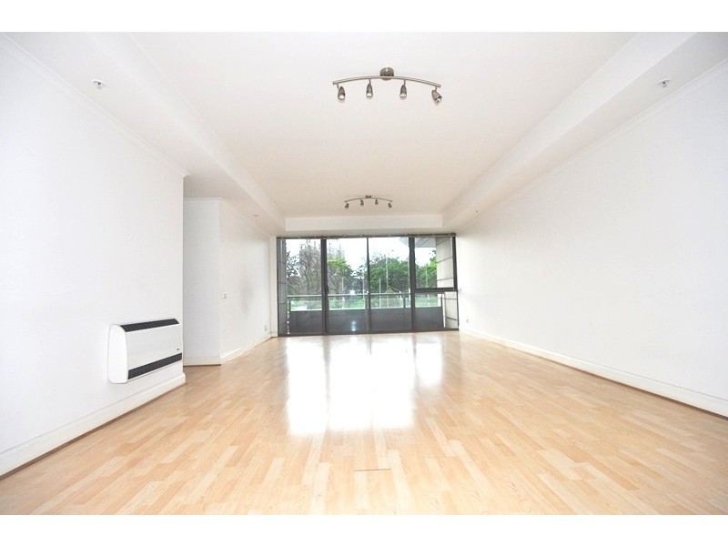 REF 20938/33 La Trobe Street, Melbourne VIC 3000