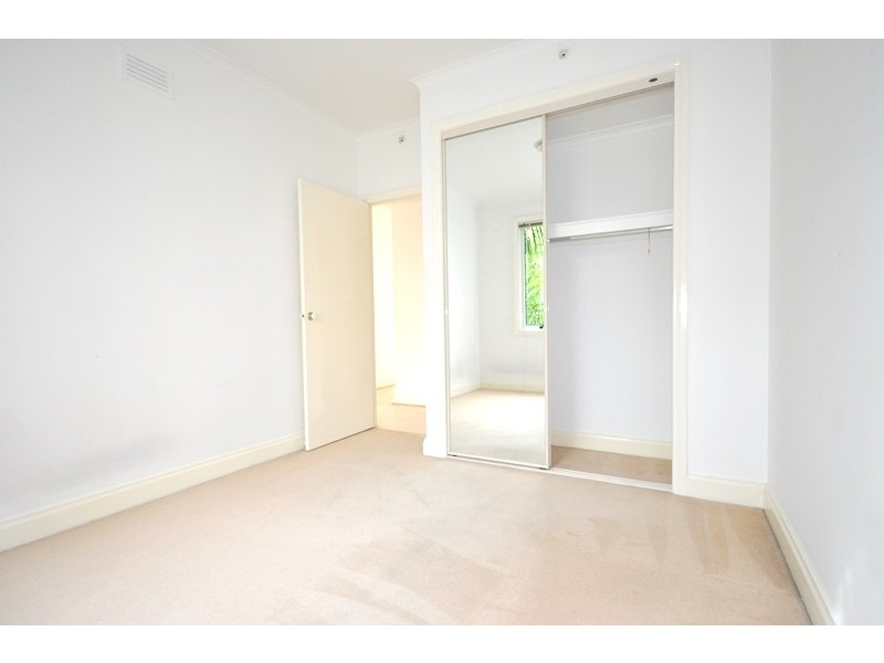 REF 20938/33 La Trobe Street, Melbourne VIC 3000