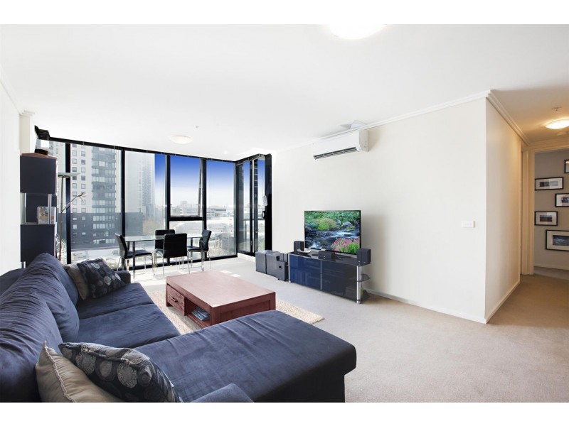 REF 21063/88 Kavanagh Street, Southbank VIC 3006