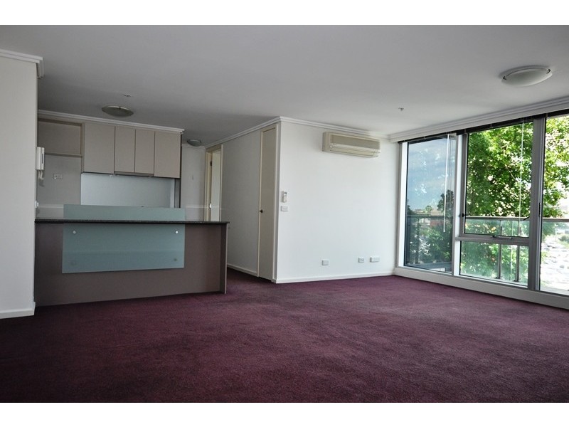 REF 21065/92C Kavanagh Street, Southbank VIC 3006