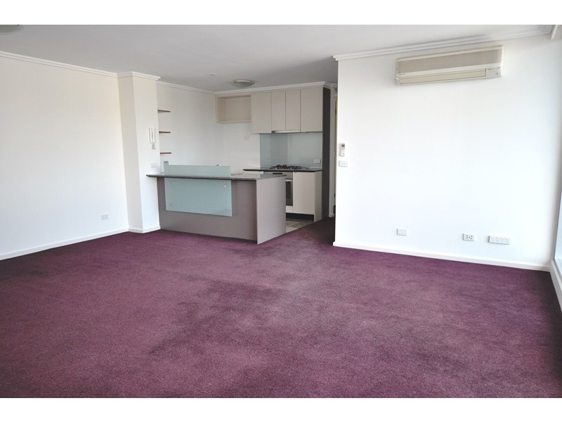 REF 21065/92C Kavanagh Street, Southbank VIC 3006