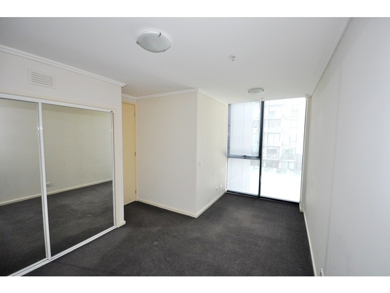 REF 21067/88 Kavanagh Street, Southbank VIC 3006