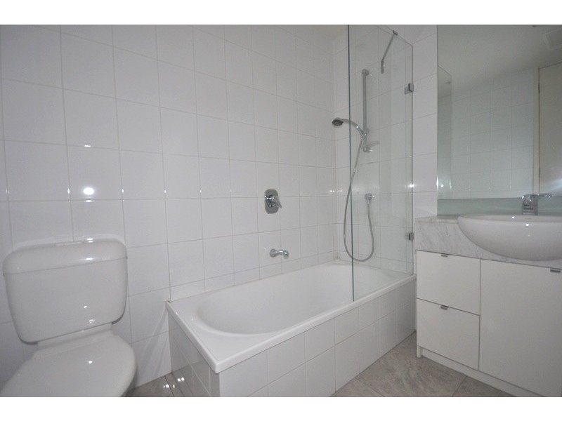 REF 20908/88 Kavanagh Street, Southbank VIC 3006