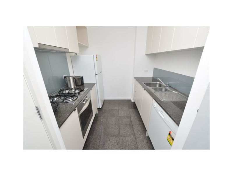 REF 21072/183 City Road, Southbank VIC 3006