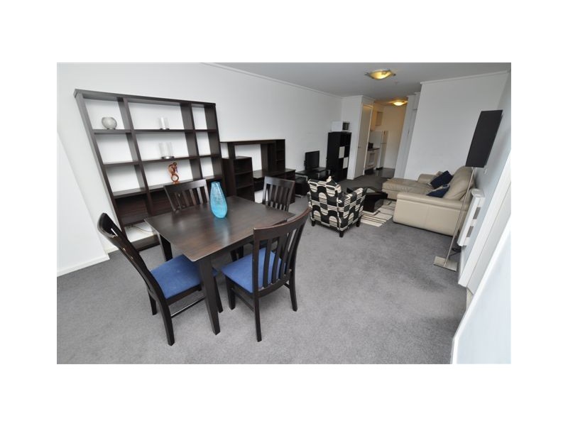 REF 21072/183 City Road, Southbank VIC 3006