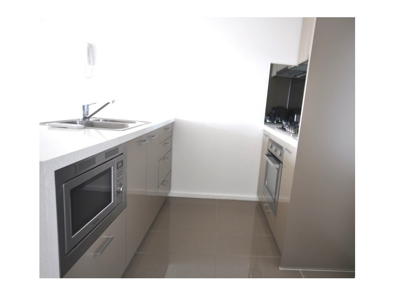 1702/241 City Road, Southbank VIC 3006