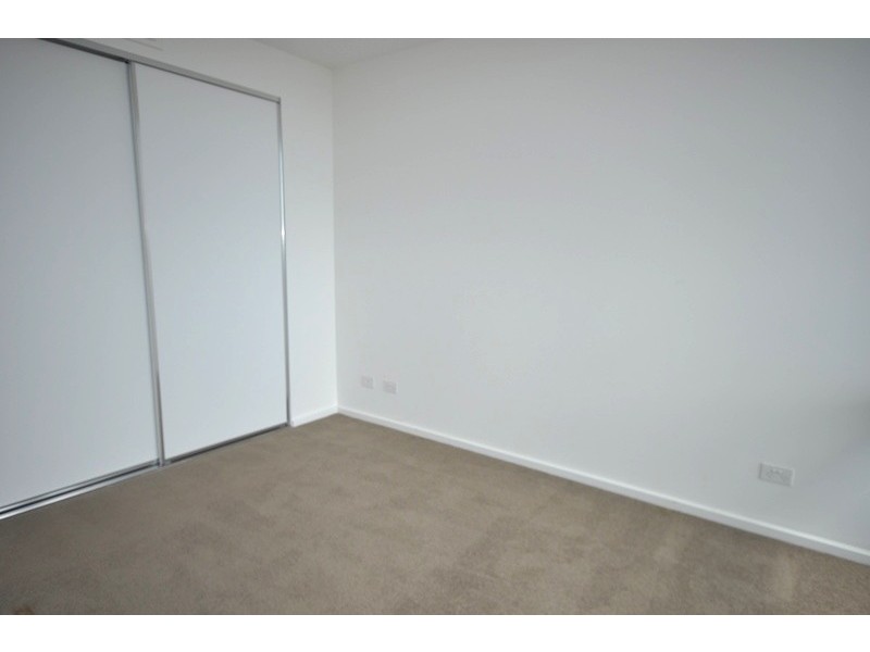 1702/241 City Road, Southbank VIC 3006