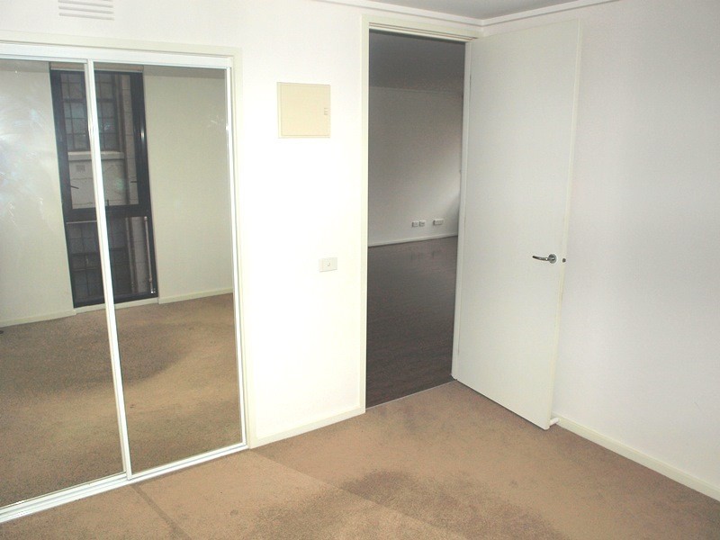 REF 20996/668 Bourke Street, Melbourne VIC 3000