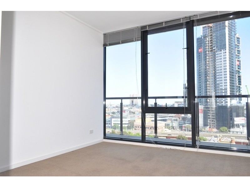 REF 21076/183 City Road, Southbank VIC 3006