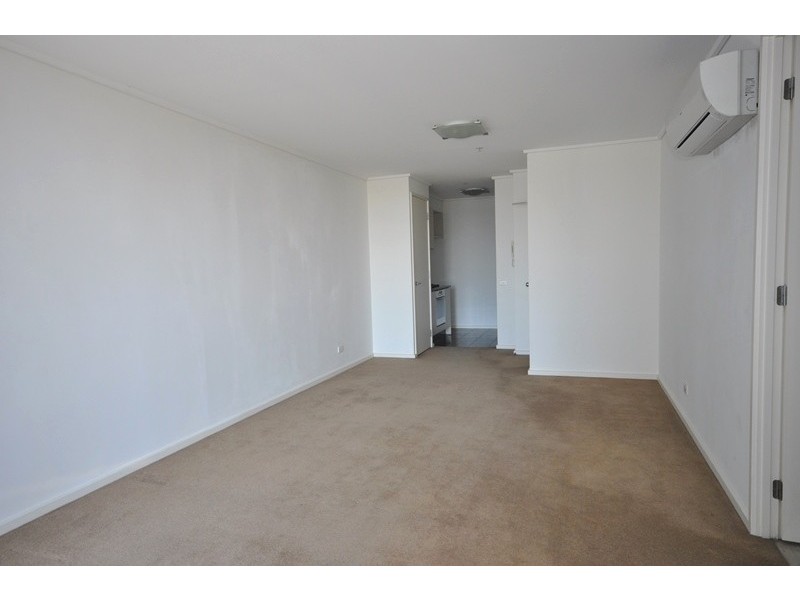 REF 21077/173 City Road, Southbank VIC 3006