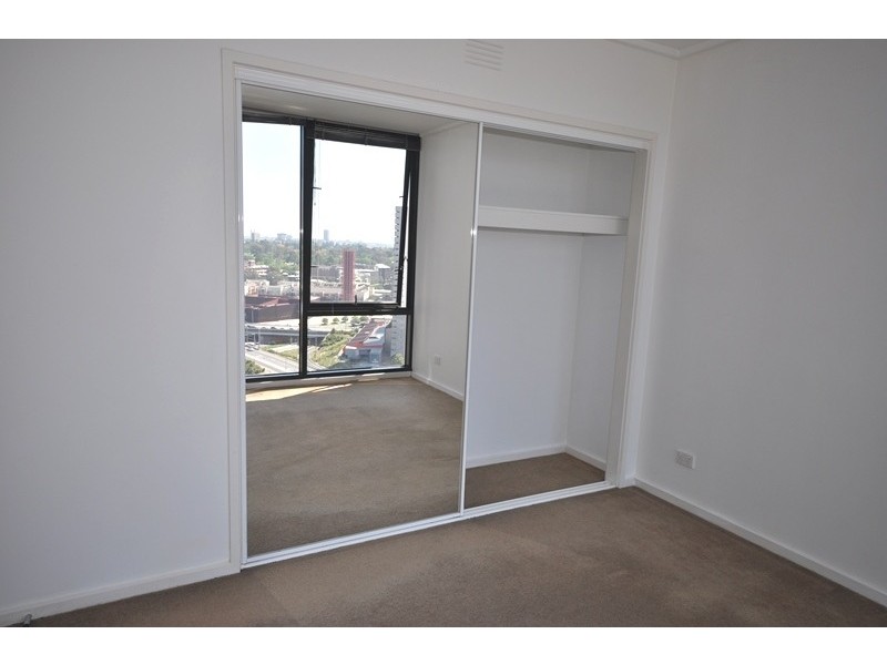 REF 21077/173 City Road, Southbank VIC 3006