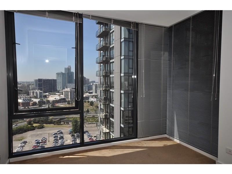 REF 21077/173 City Road, Southbank VIC 3006