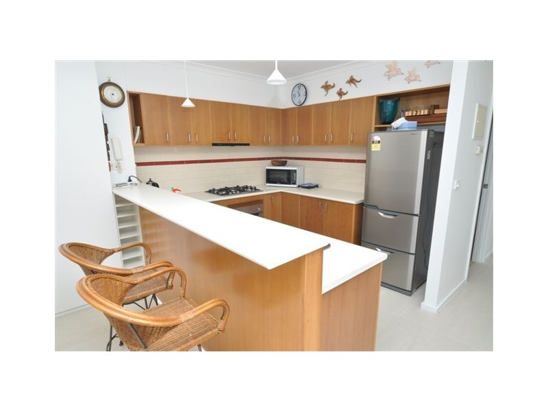 REF 20851/102 Wells Street, Southbank VIC 3006