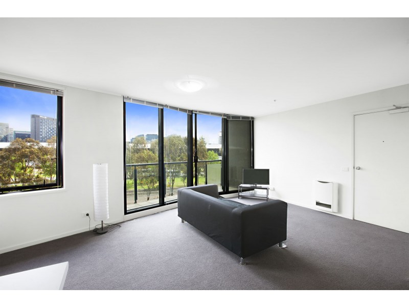 32/99 Whiteman Street, Southbank VIC 3006