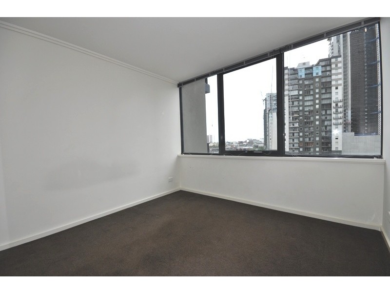 REF 21083/22 Kavanagh Street, Southbank VIC 3006