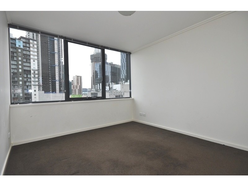 REF 21083/22 Kavanagh Street, Southbank VIC 3006