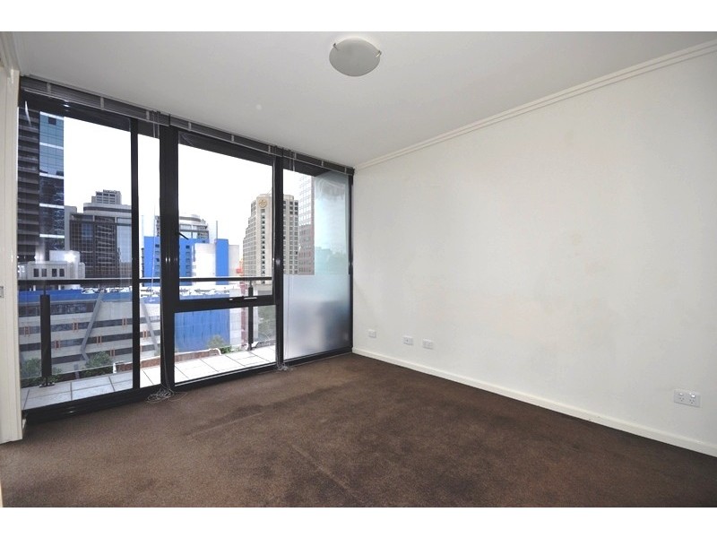 REF 21083/22 Kavanagh Street, Southbank VIC 3006