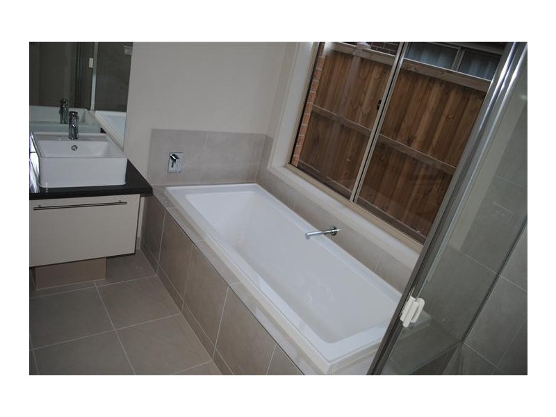 23 Santorini Crescent, Point Cook VIC 3030