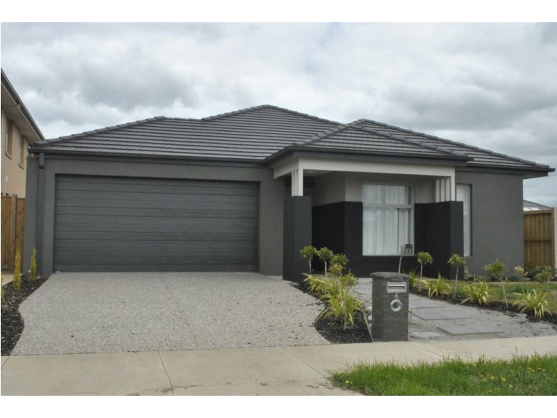 6 Packer Way, Williams Landing VIC 3027