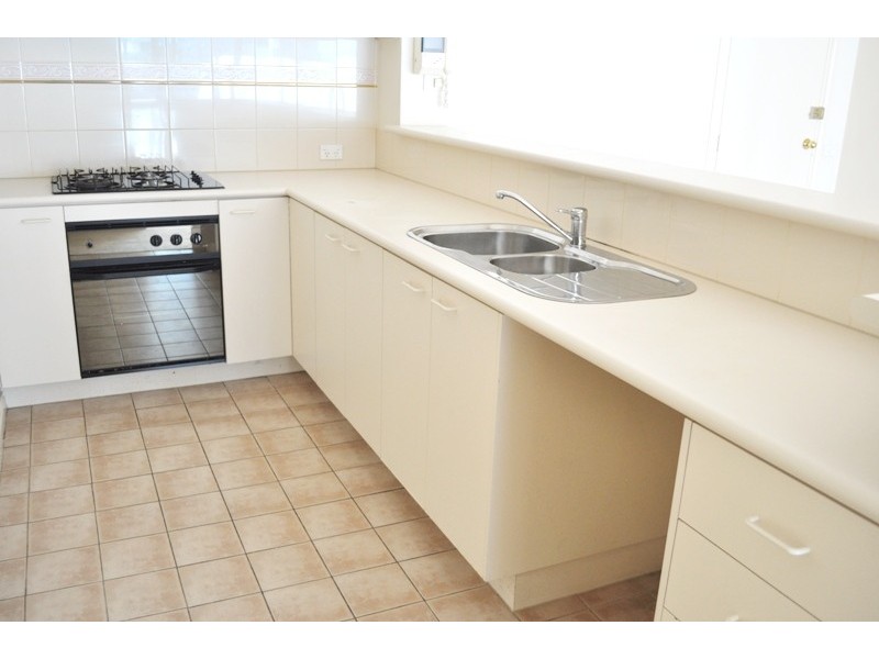 REF 21092/83 Queensbridge Street, Southbank VIC 3006