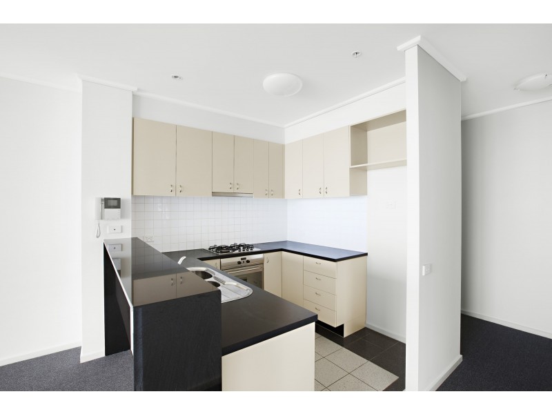 182/83 Whiteman Street, Southbank VIC 3006
