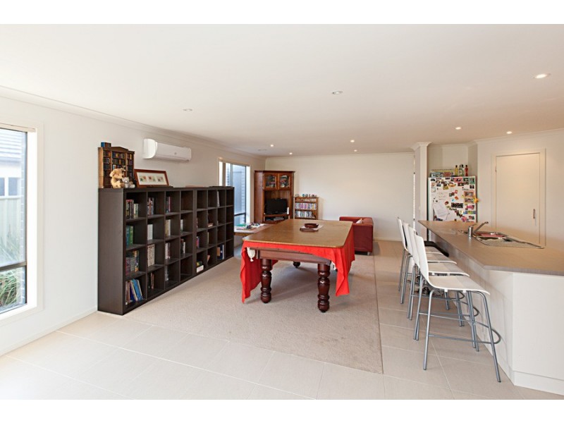 17 Avonwood Avenue, Wyndham Vale VIC 3024