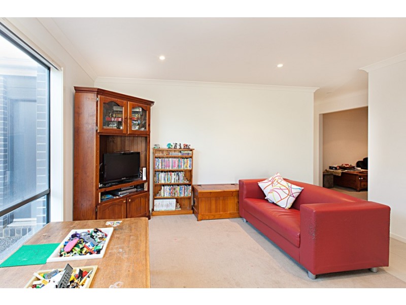 17 Avonwood Avenue, Wyndham Vale VIC 3024