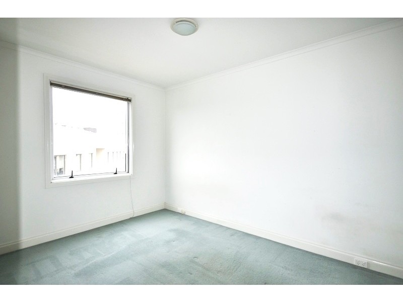 REF 20201/33 Latrobe Street, Melbourne VIC 3000