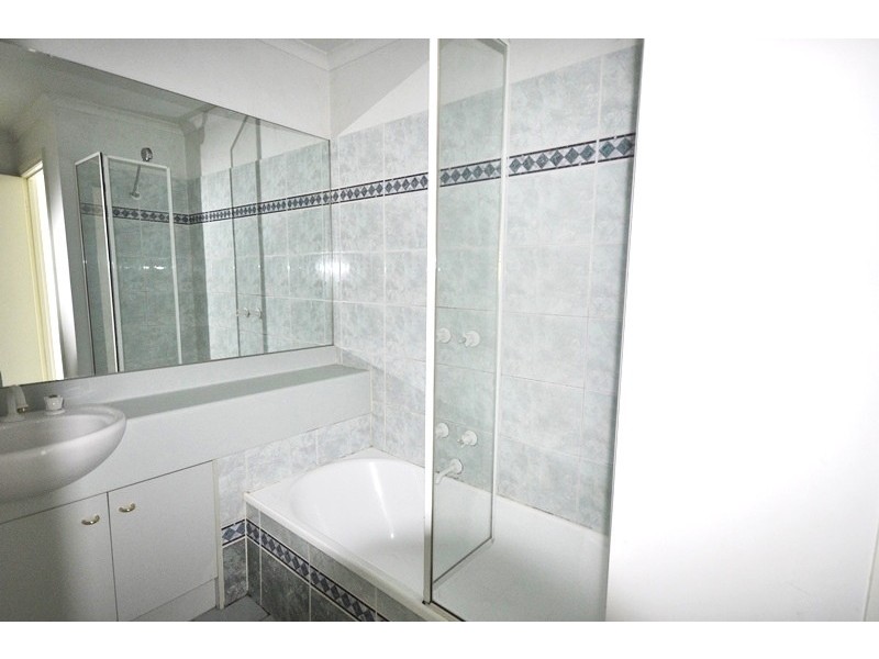 REF 20201/33 Latrobe Street, Melbourne VIC 3000