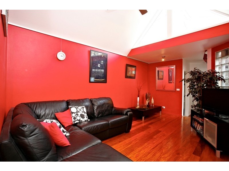 66 Elm Street, North Melbourne VIC 3051