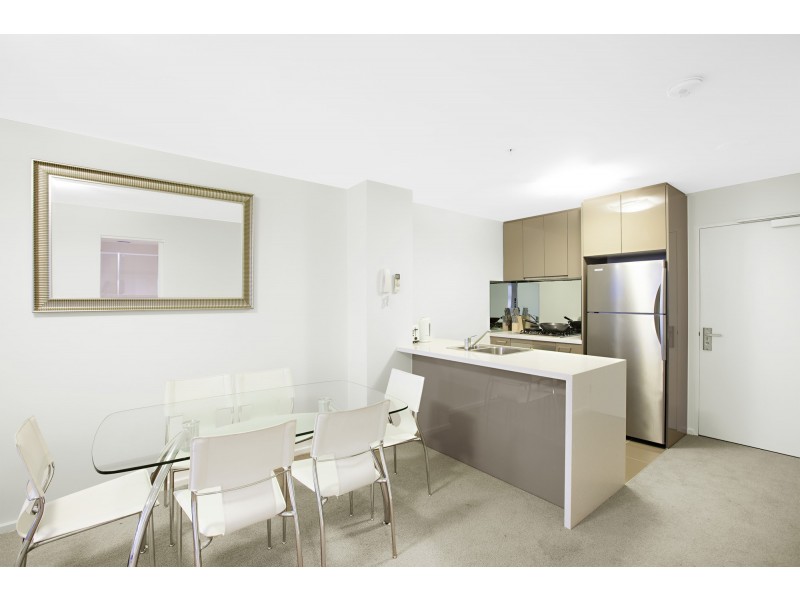 3705/241 City Road, Southbank VIC 3006